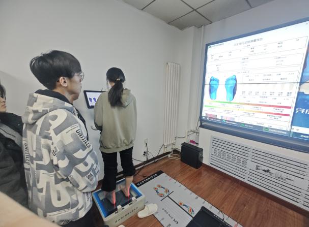 说明: 349876eae0df1da58f006cf08eb8762 说明: 349876eae0df1da58f006cf08eb8762