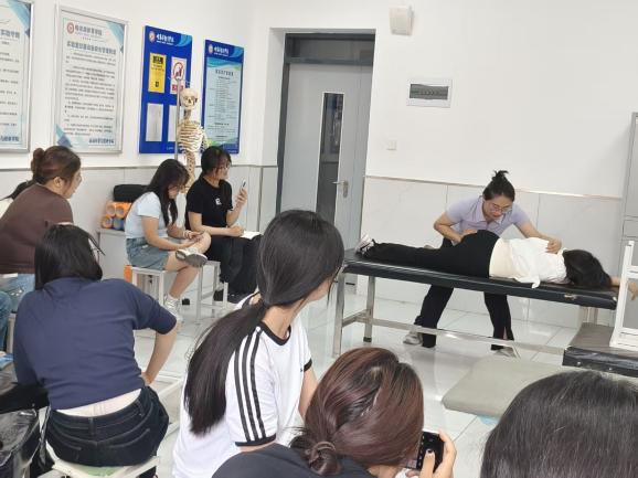 说明: f05481ade7a06644e8975442b65932e0