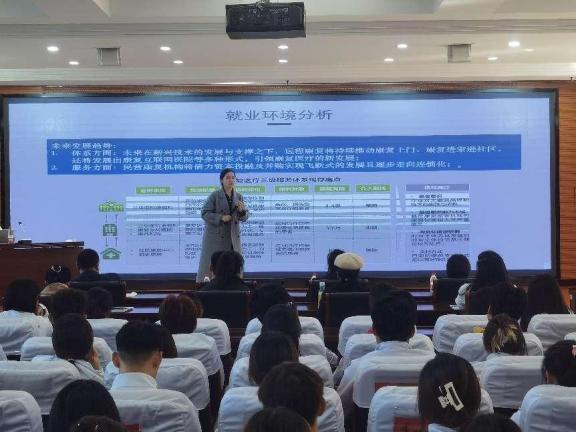 说明: 04fdede6b82261accb77c2ec89a9971