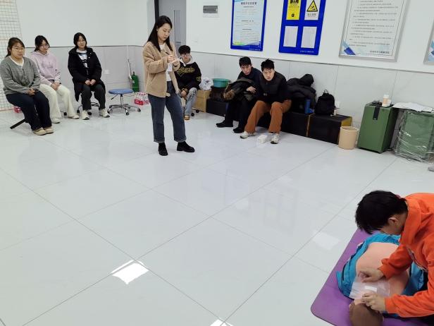 说明: 280e6936841970cb7fd2b4cb70f86e05