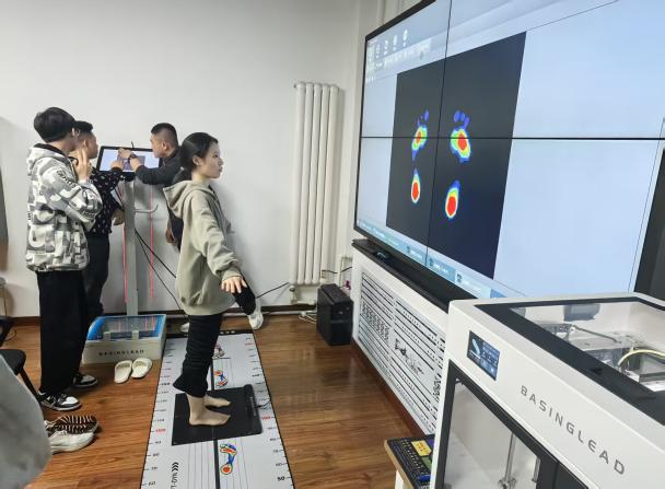 说明: 微信图片_20260418100608
