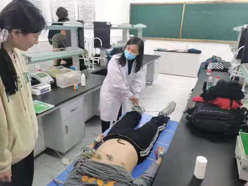 说明: C:\Users\ADMINI~1\AppData\Local\Temp\WeChat Files\b170e2ae02fefe2e5cfe9596b0bed4f.jpg