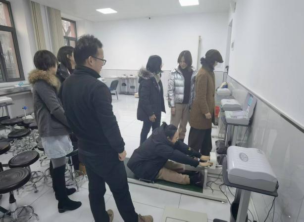 说明: 631557353007247850