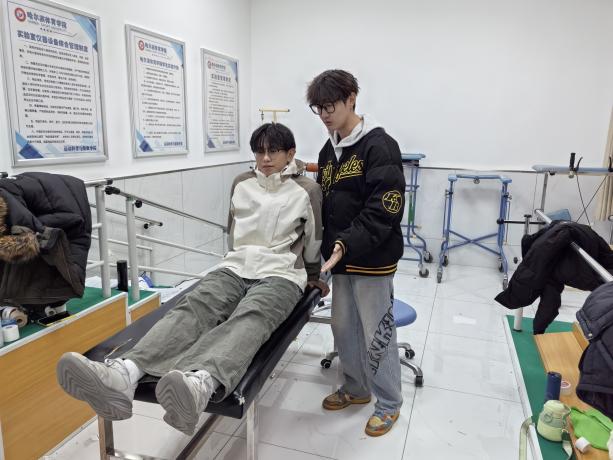 说明: ad68b6338c6ce7efb37e96b48b7d186e