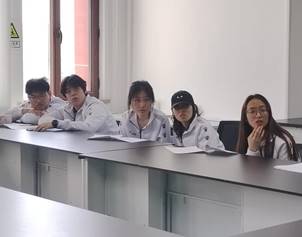 说明: 467528250ed49a733535634c4382840