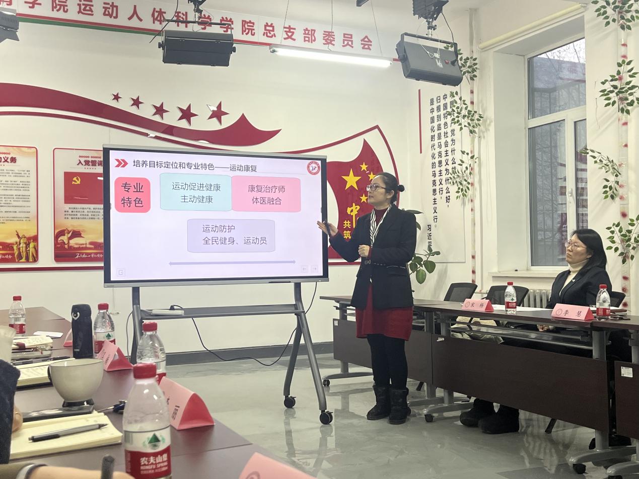 说明: 0a49b1582e94adc886197f1cf2de5f3