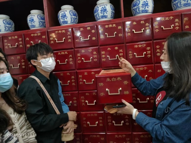 说明: C:\Users\Lenovo\AppData\Local\Temp\WeChat Files\57d2da66f51d73939ba9074706a690d.jpg