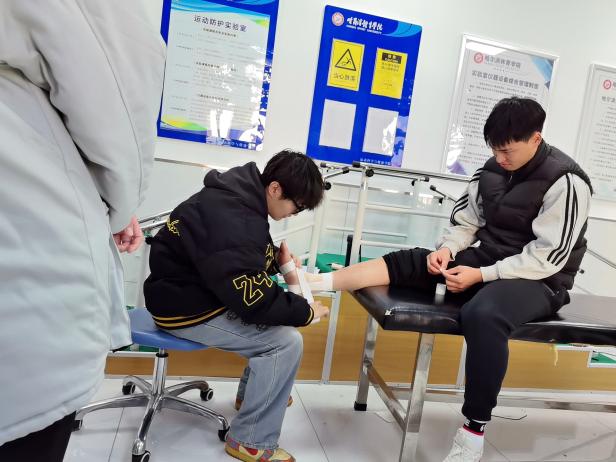 说明: 9e42cb1a517eebbd21da80d782203f92