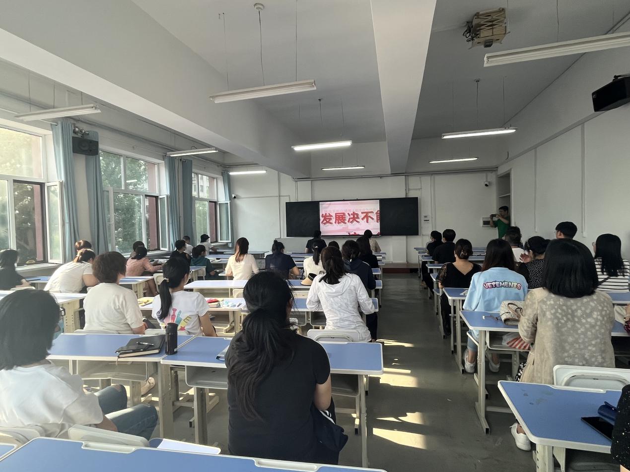 说明: dfe6132b79c4559452c3c01c34c2958